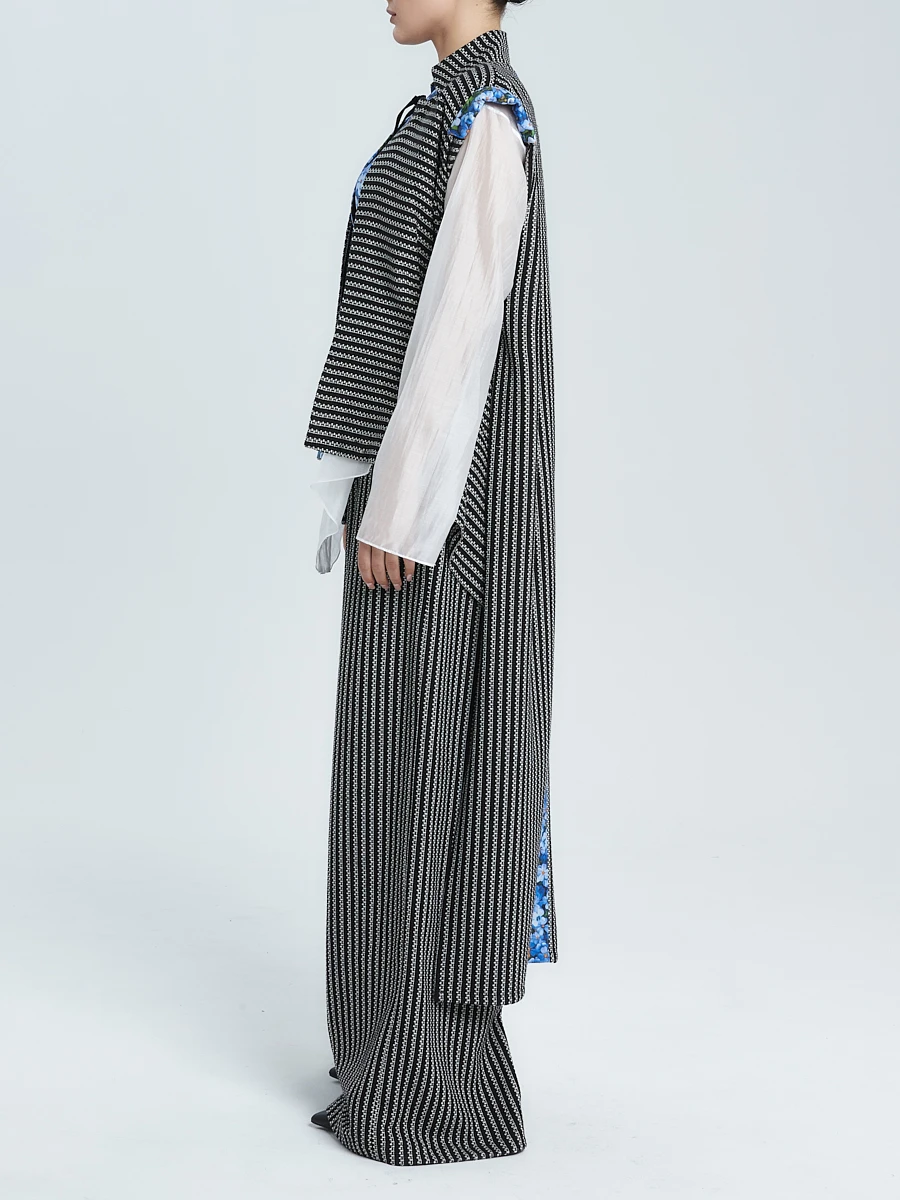 Жилет «Незабудки» двусторонний