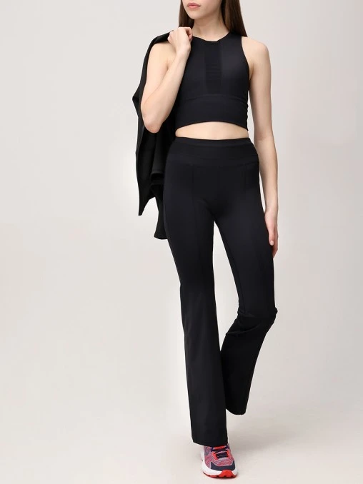 Топ однотонный BORN