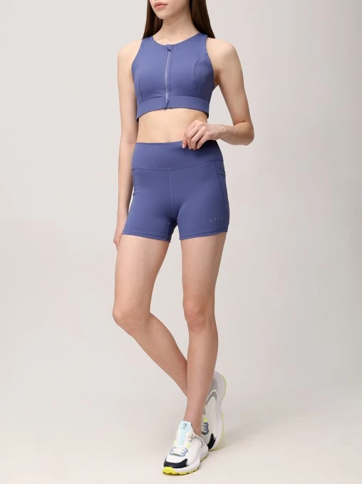 Топ однотонный BORN