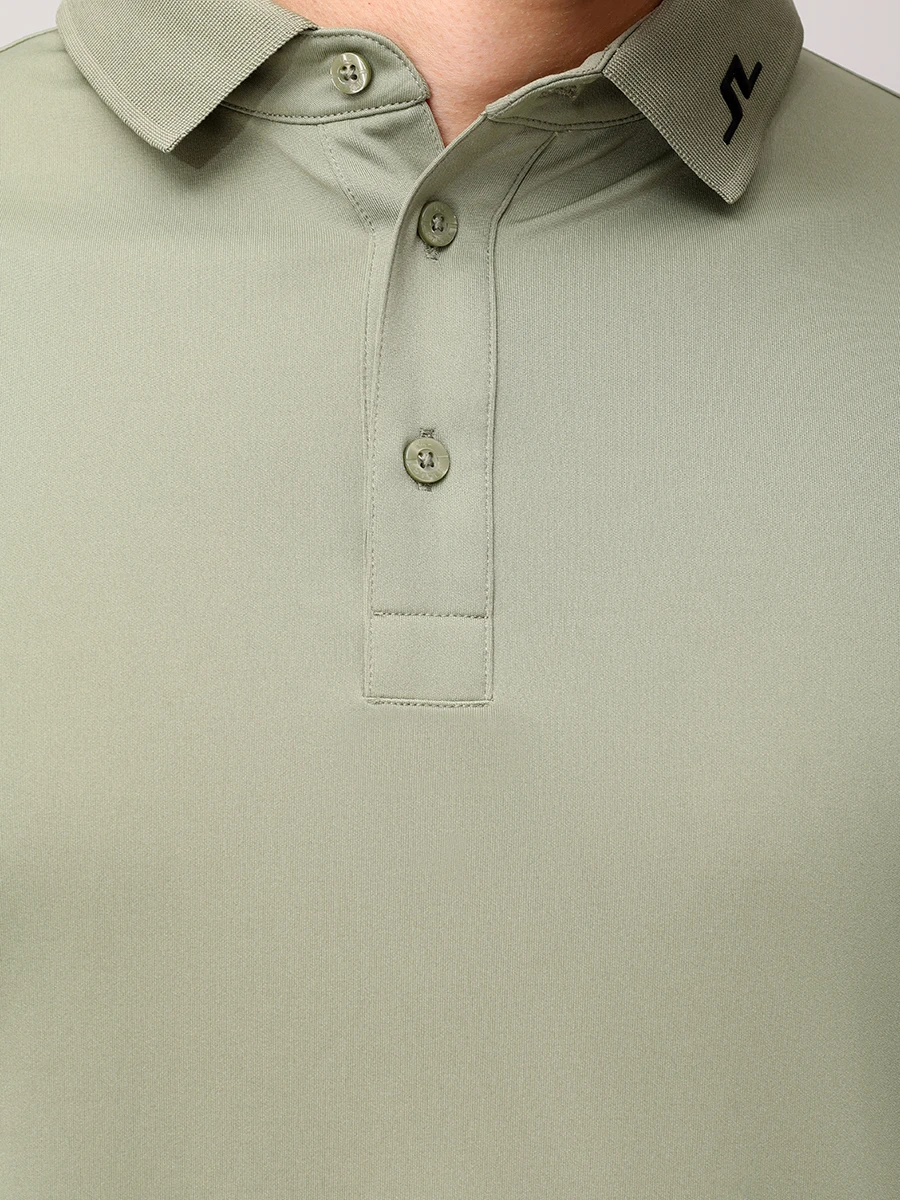 Поло с логотипом