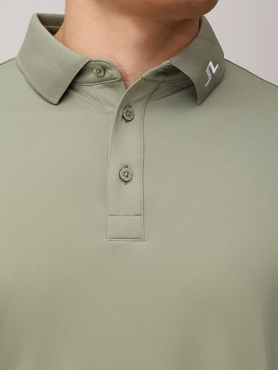 Поло с логотипом