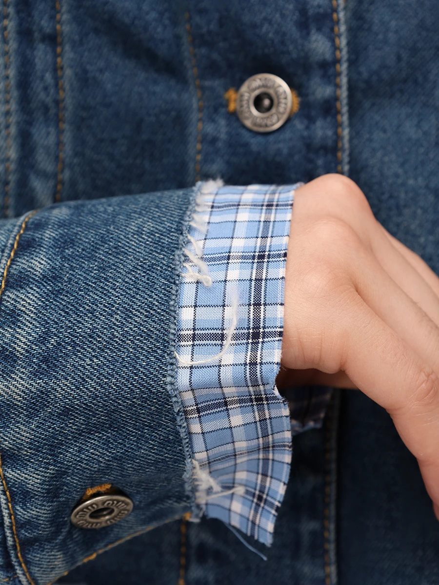 Куртка джинсовая