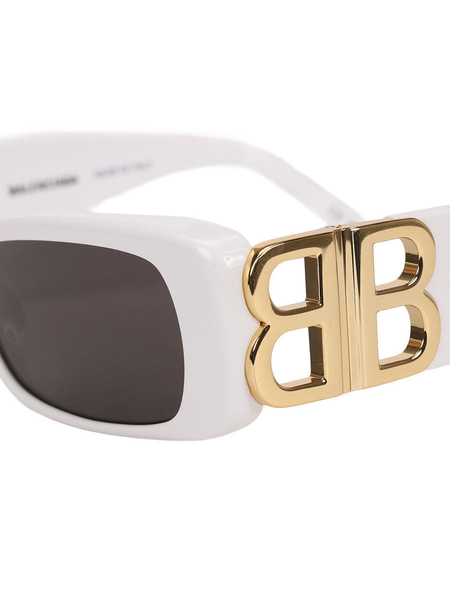 Очки солнцезащитные