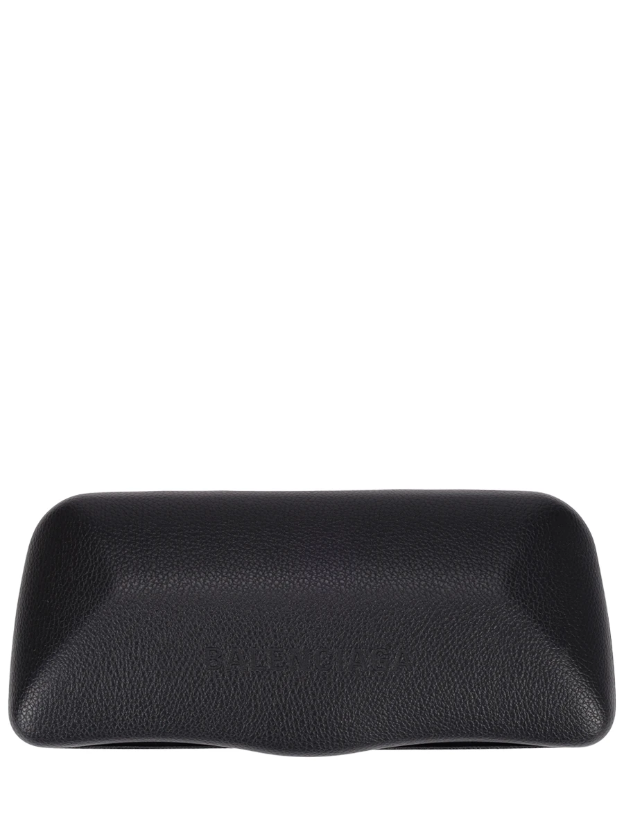 Очки солнцезащитные