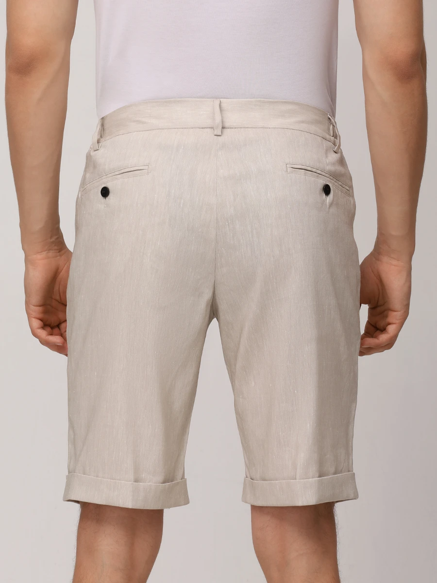 Шорты изо льна и шерсти