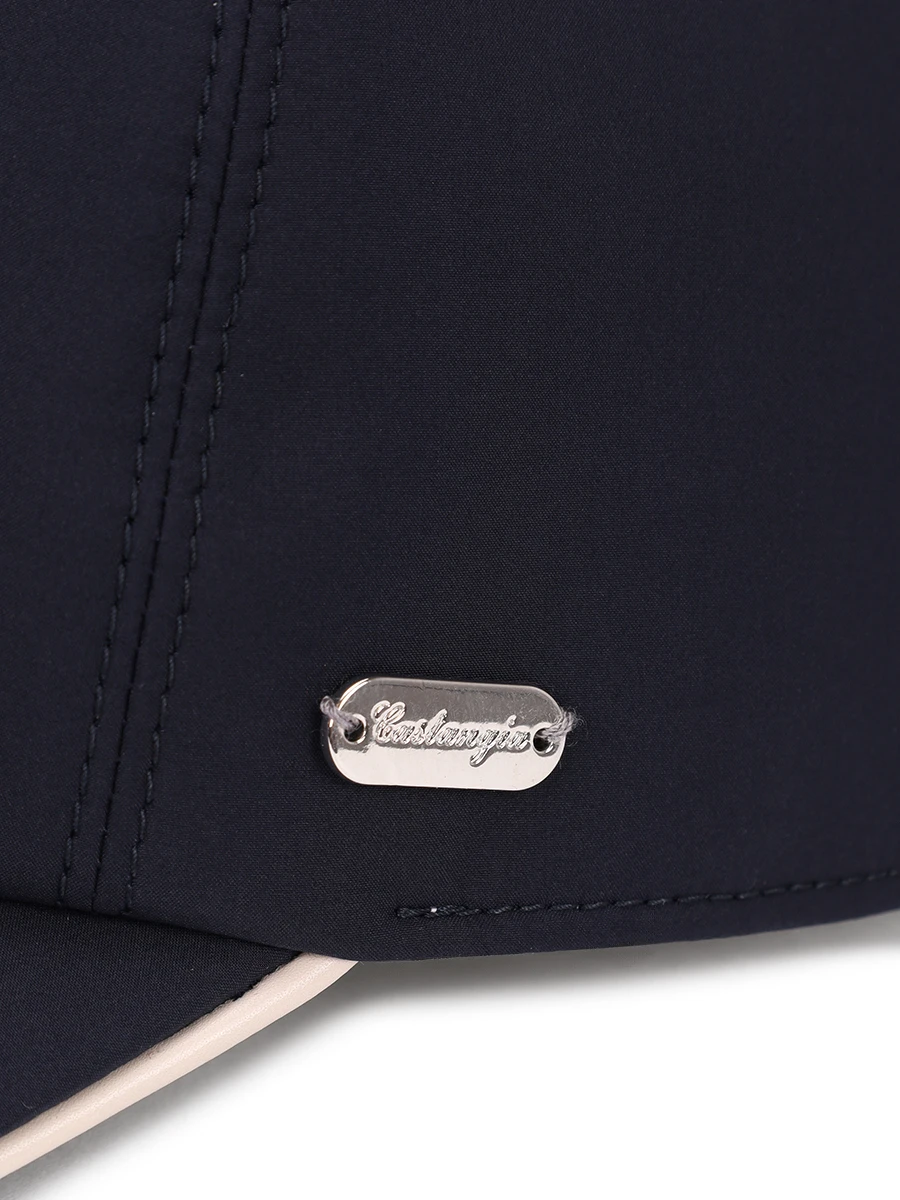 Бейсболка с логотипом