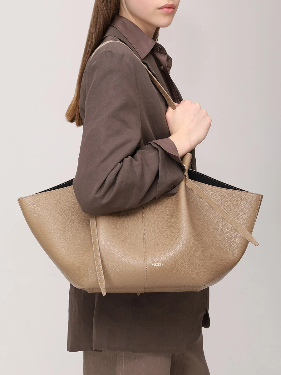 Сумка кожаная Large Mochi