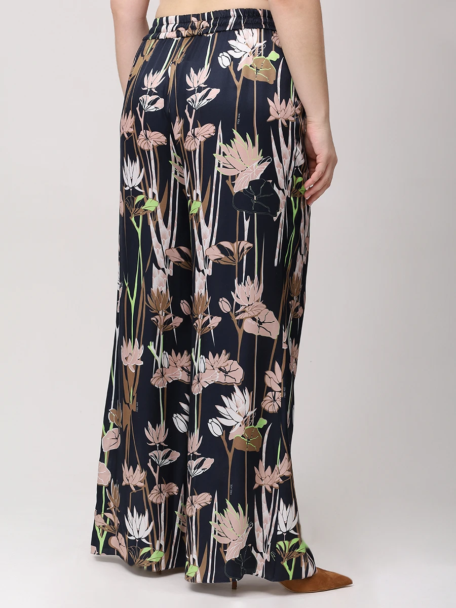 Костюм из хлопка и шелка