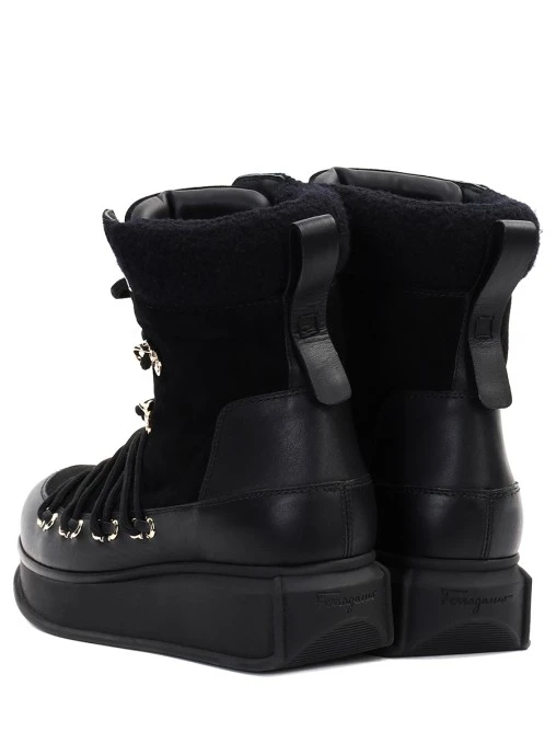 Ботинки замшевые S.FERRAGAMO