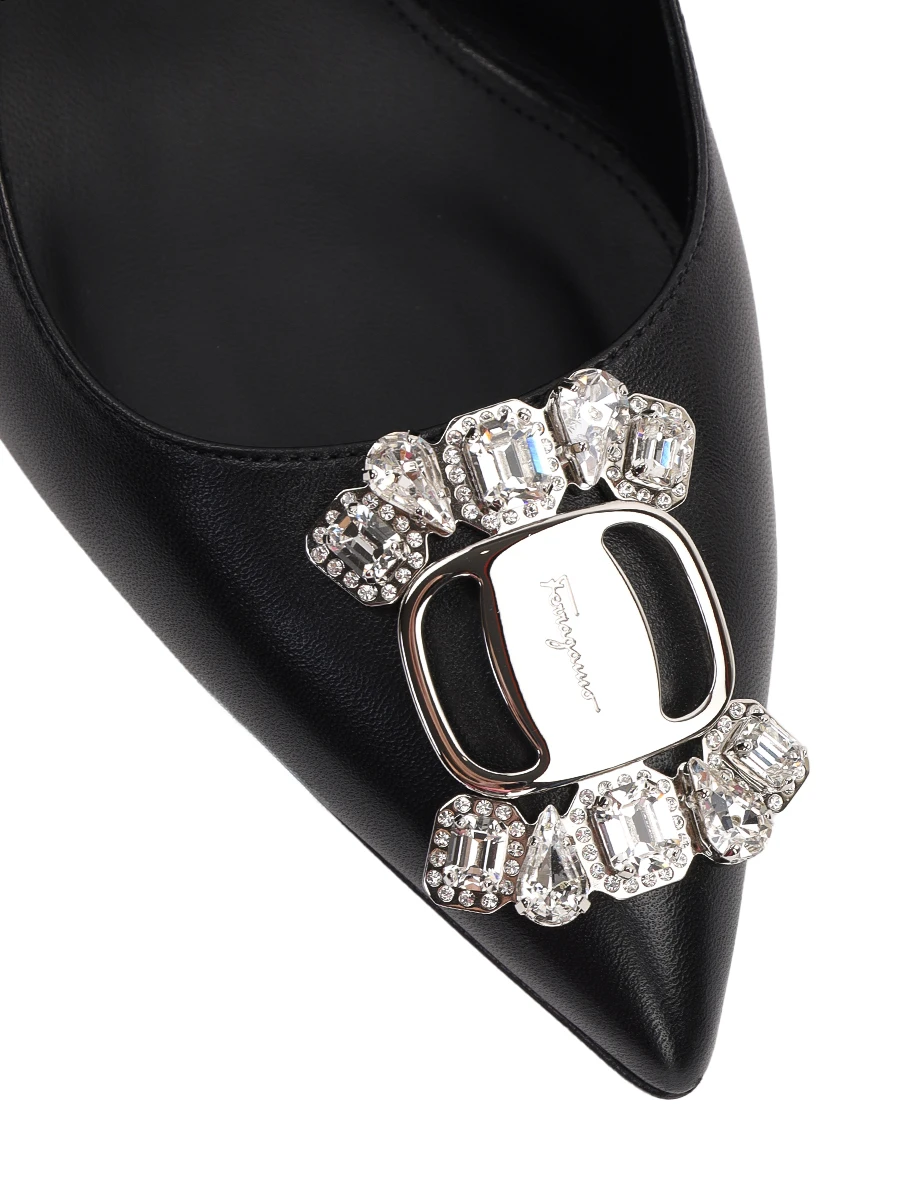 Босоножки кожаные