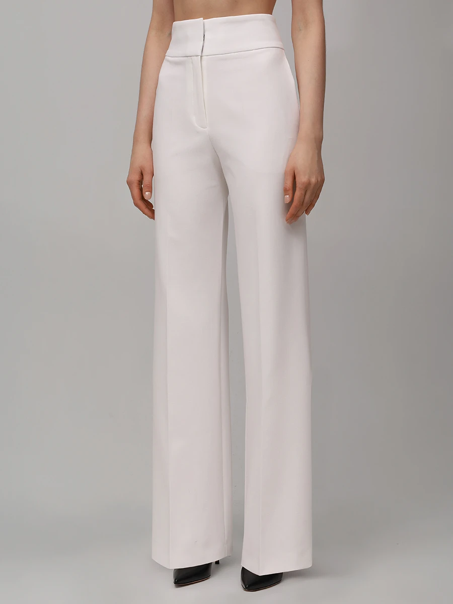 Костюм однотонный