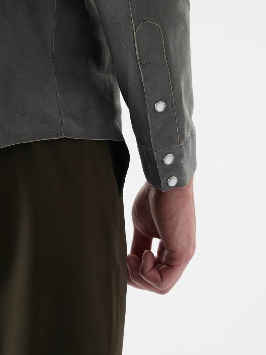 Рубашка замшевая