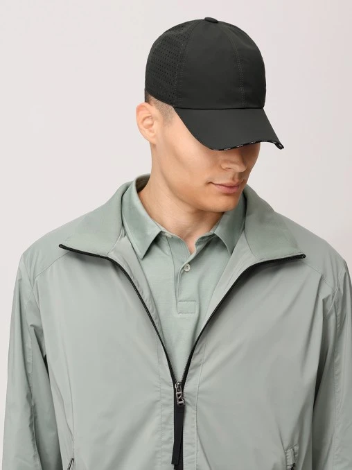 Бейсболка однотонная CUDGI