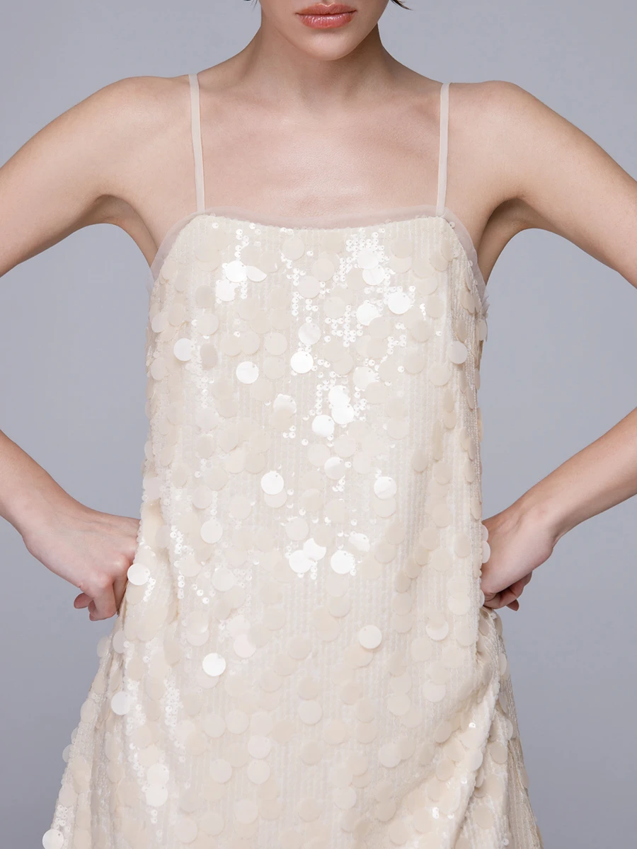 Платье с пайетками