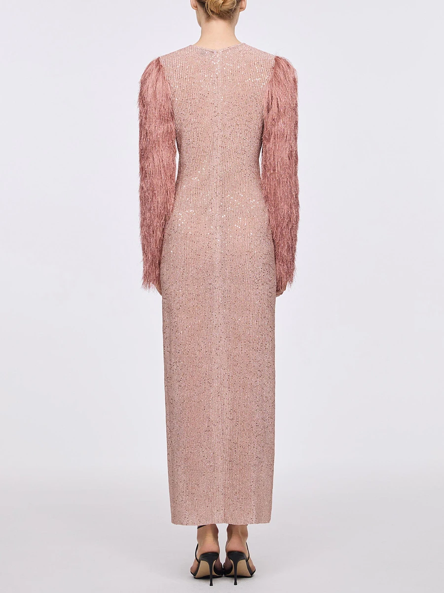 Платье с пайетками и бахромой