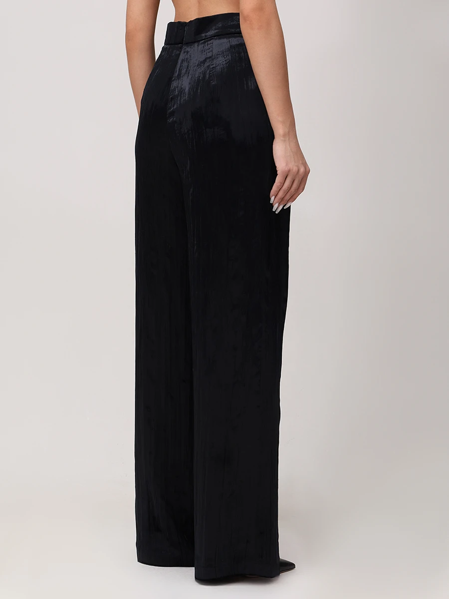 Костюм из шелка и вискозы «Натали»