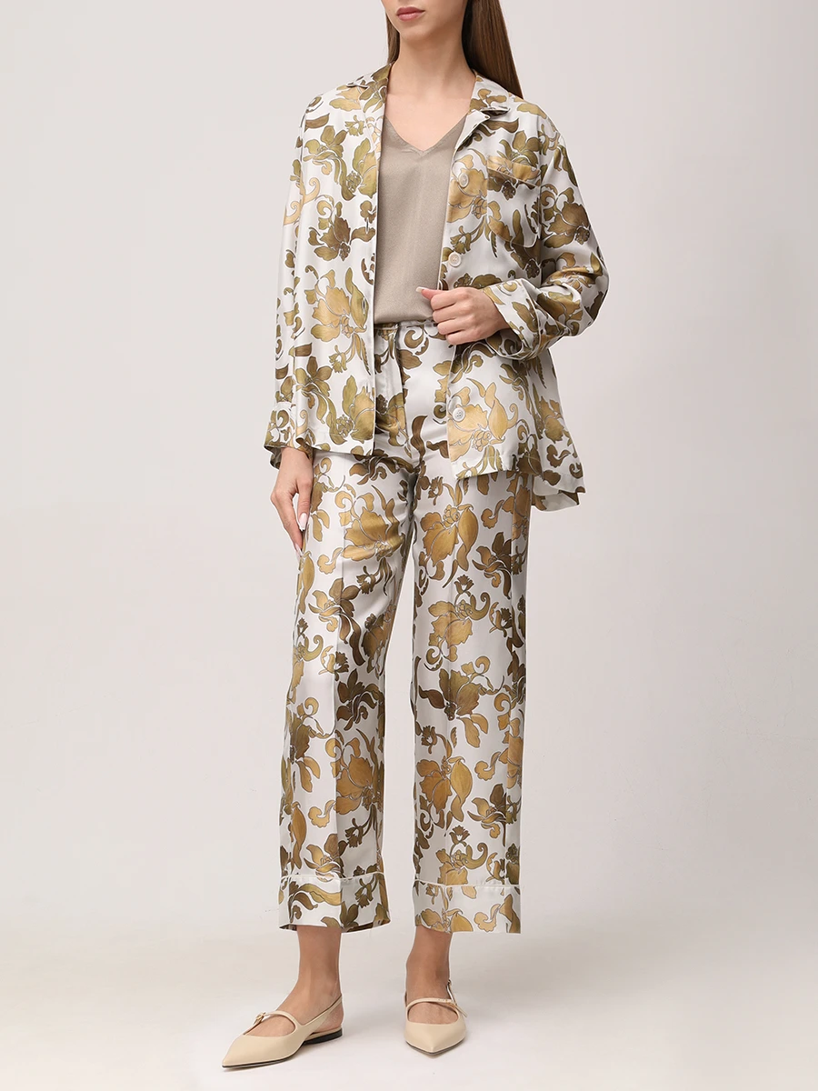 Костюм шелковый