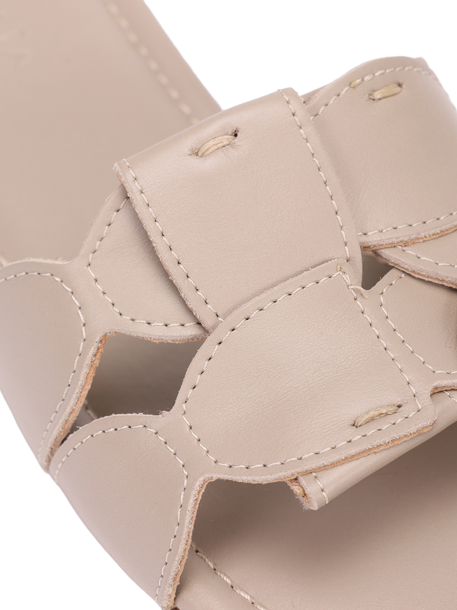 Шлепанцы кожаные Totem