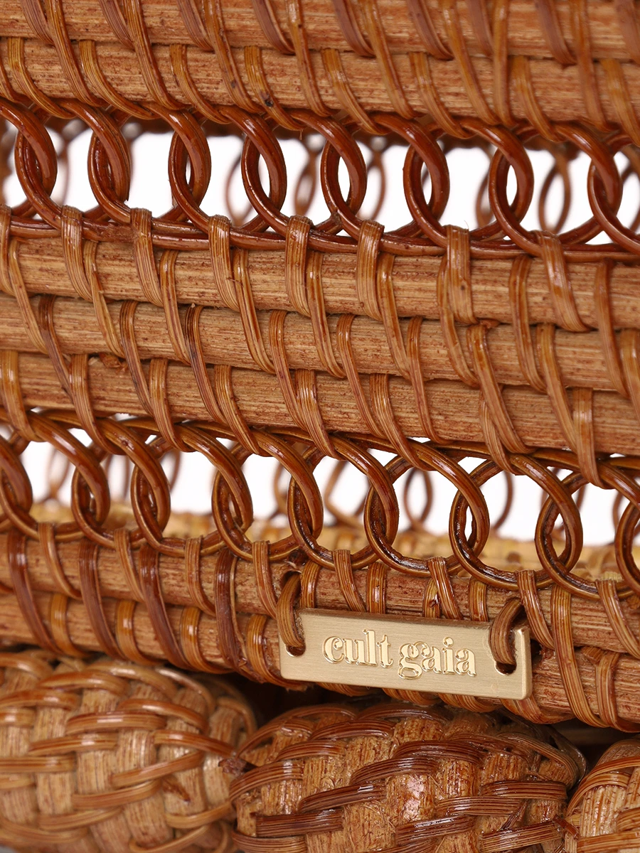 Клатч из ротанга