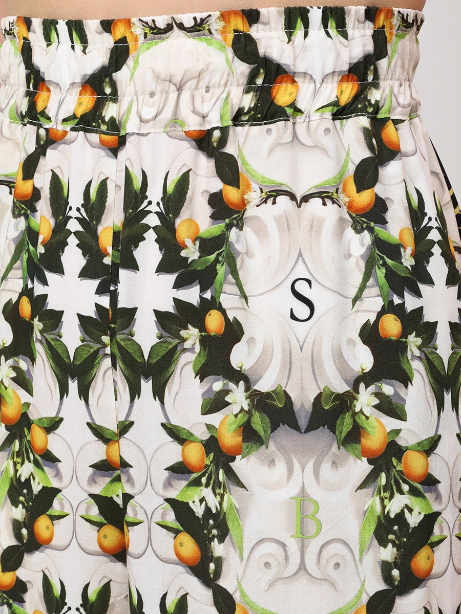 Костюм из вискозы