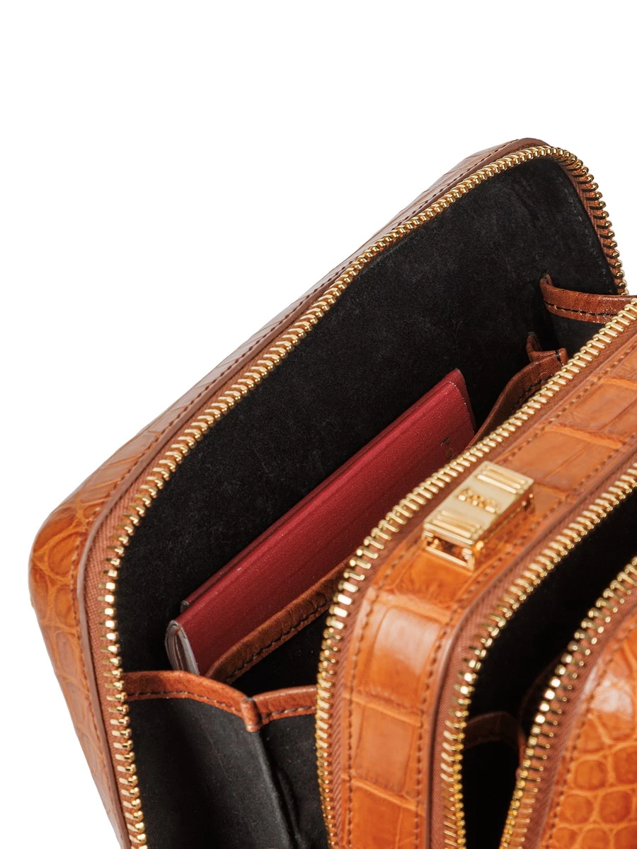 Сумка из кожи крокодила