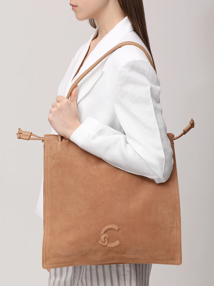 Сумка замшевая с брелоком