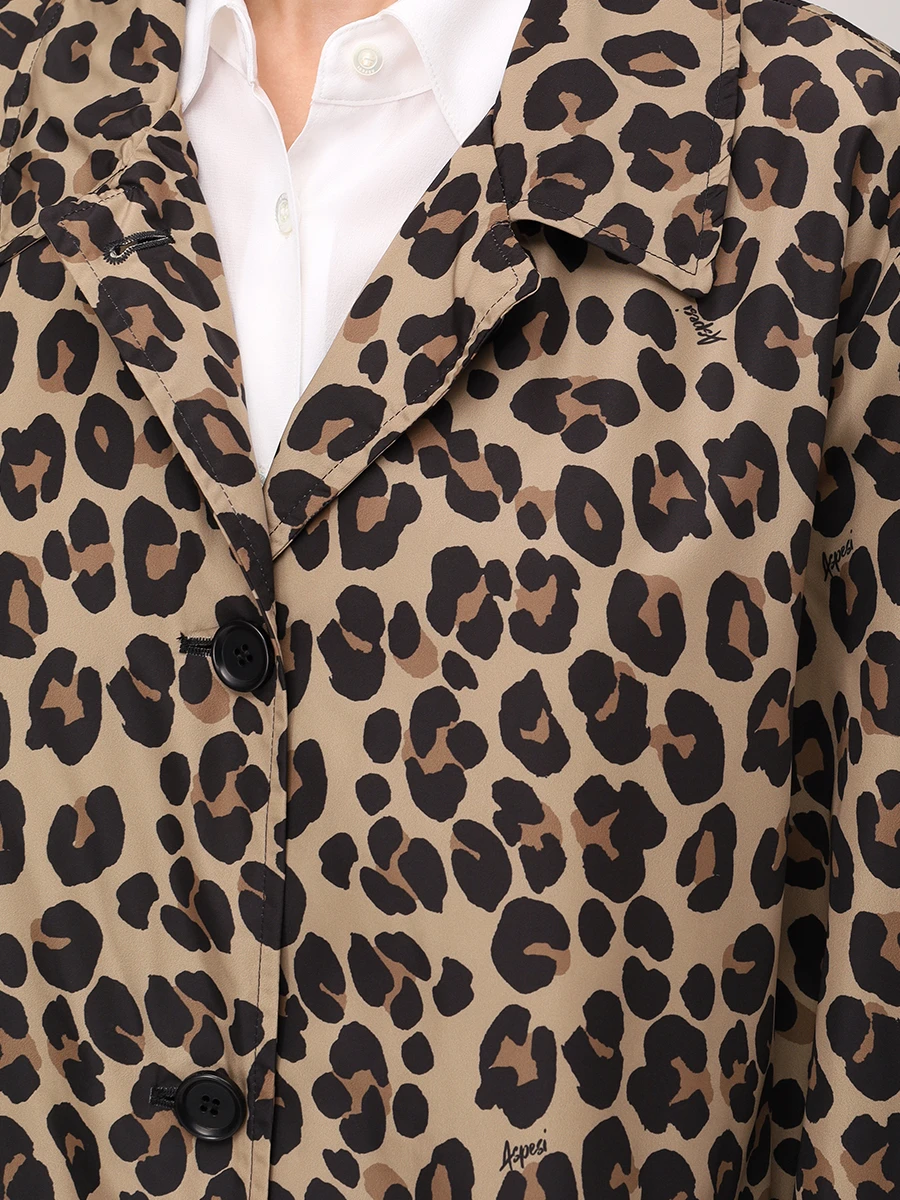 Плащ с принтом