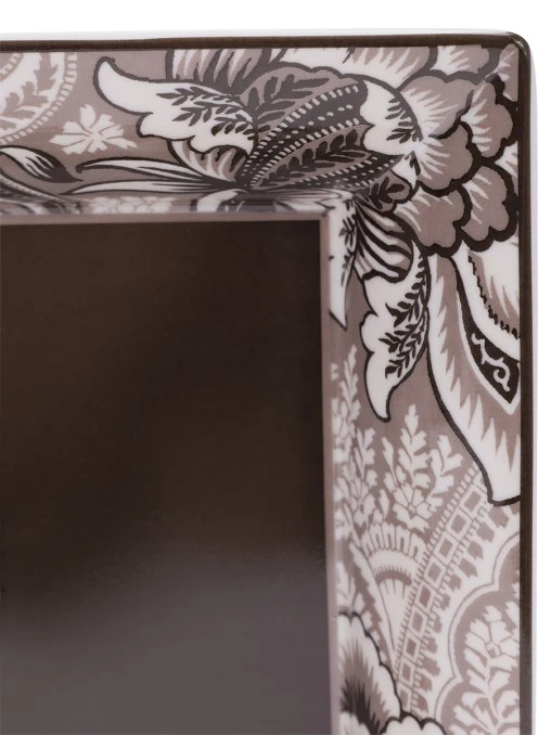 Тарелка фарфоровая ETRO