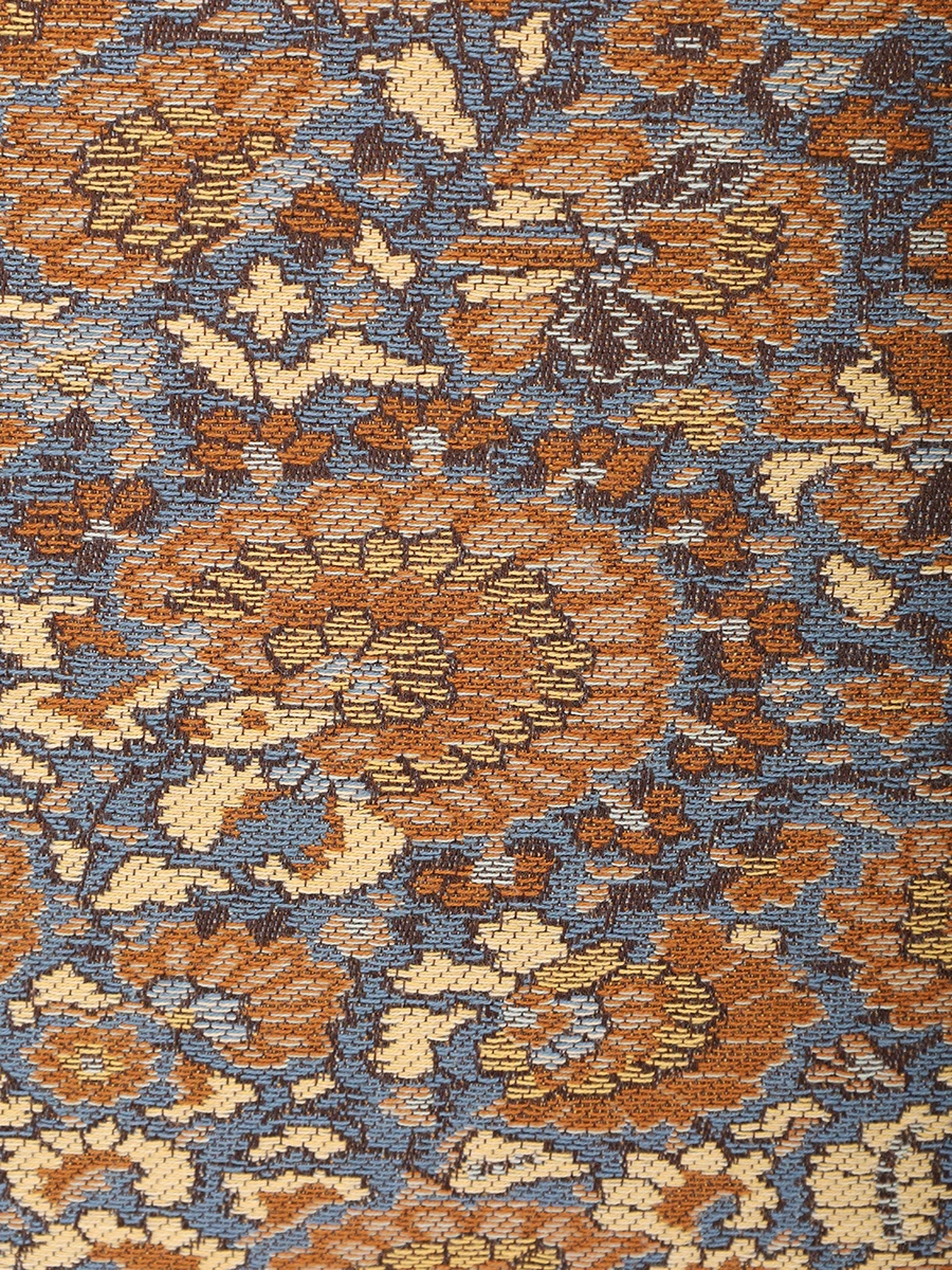 Подушка с узором