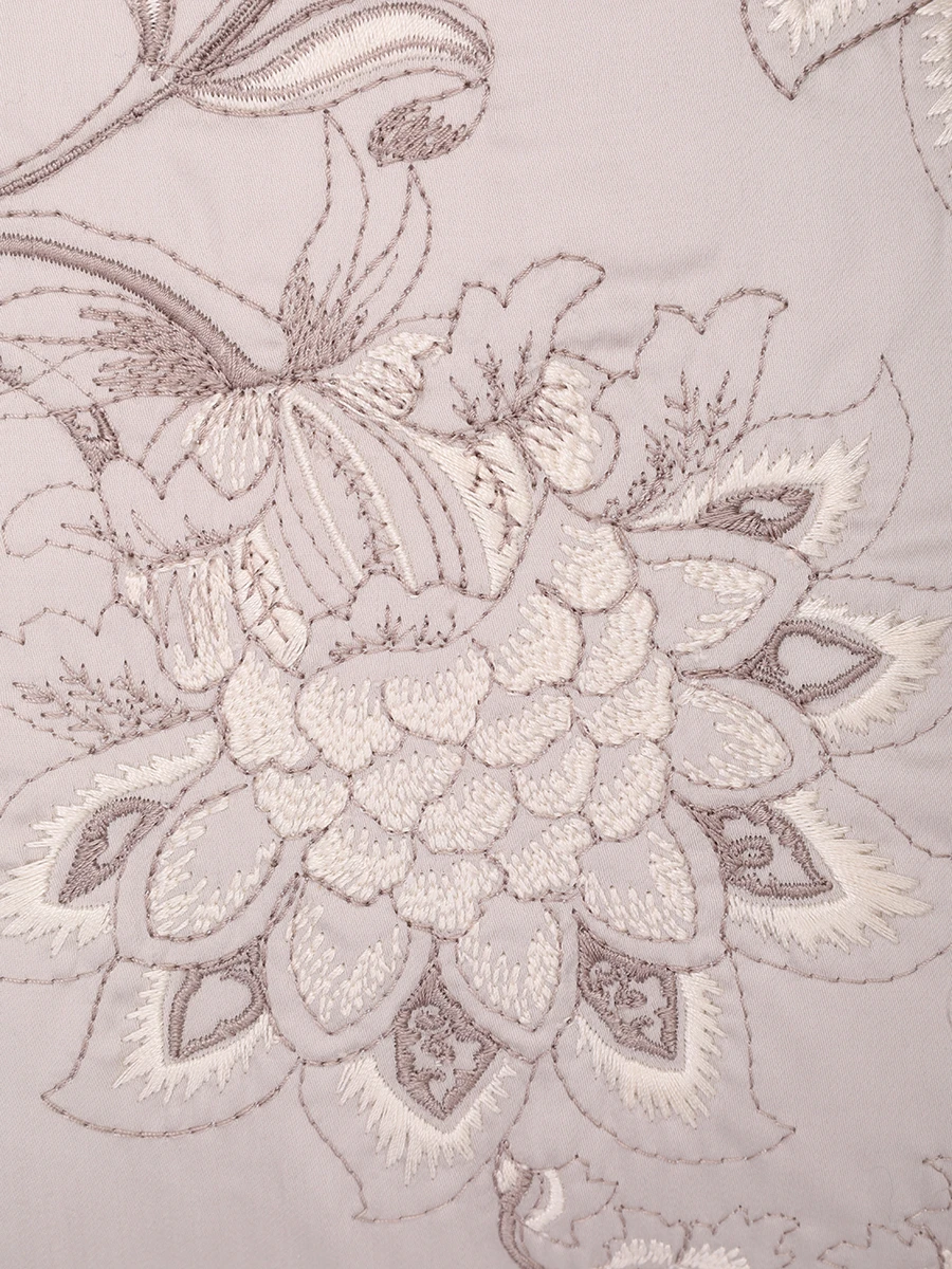 Подушка с узором