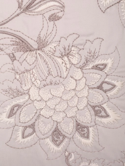 Подушка с узором ETRO