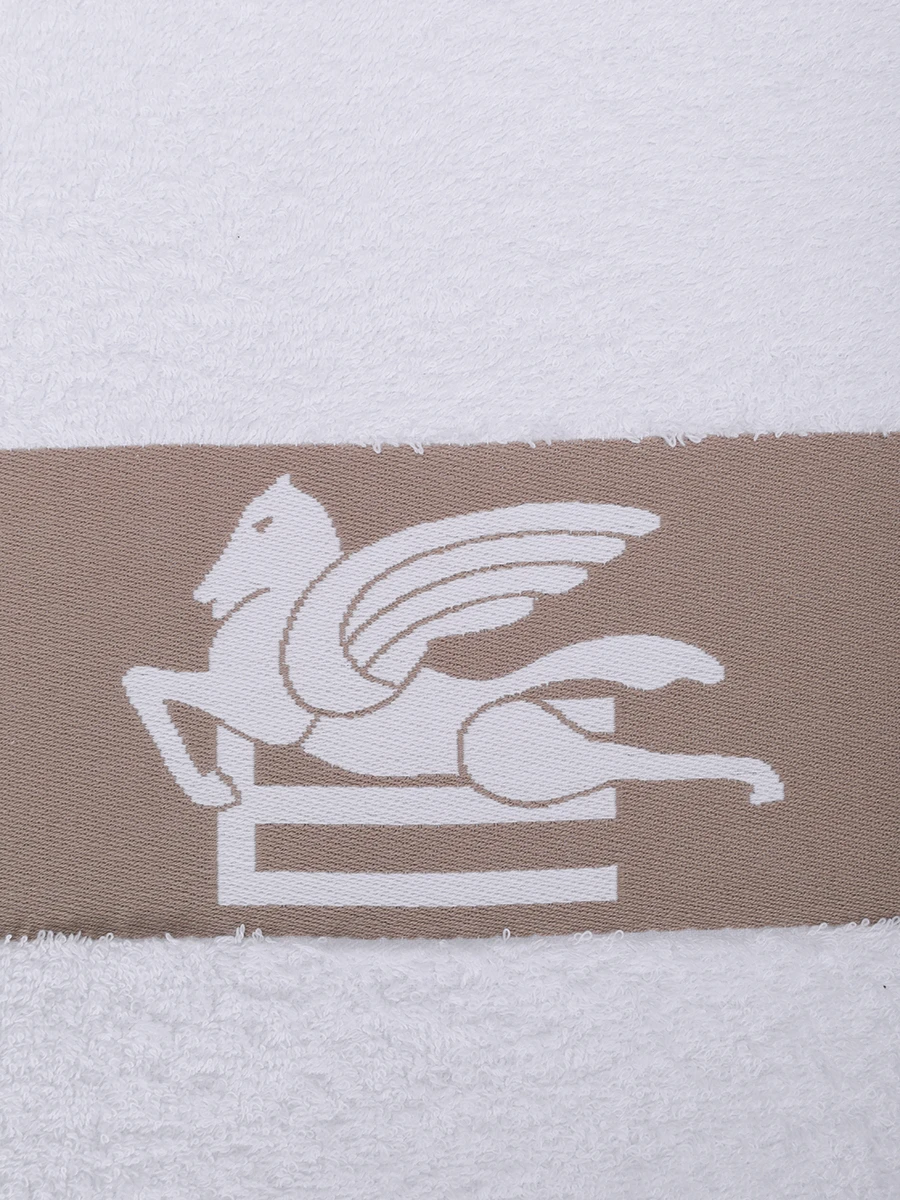 Набор из пяти махровых полотенец