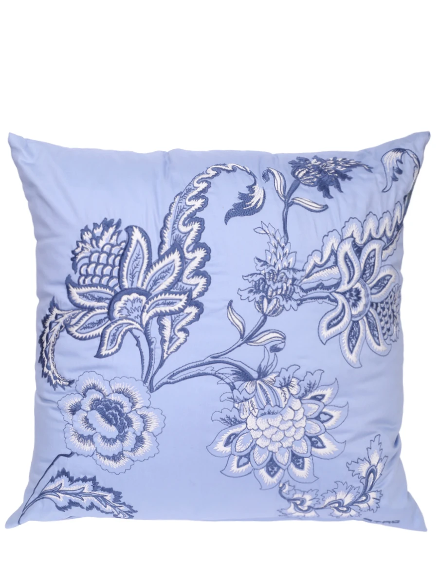 Подушка с узором