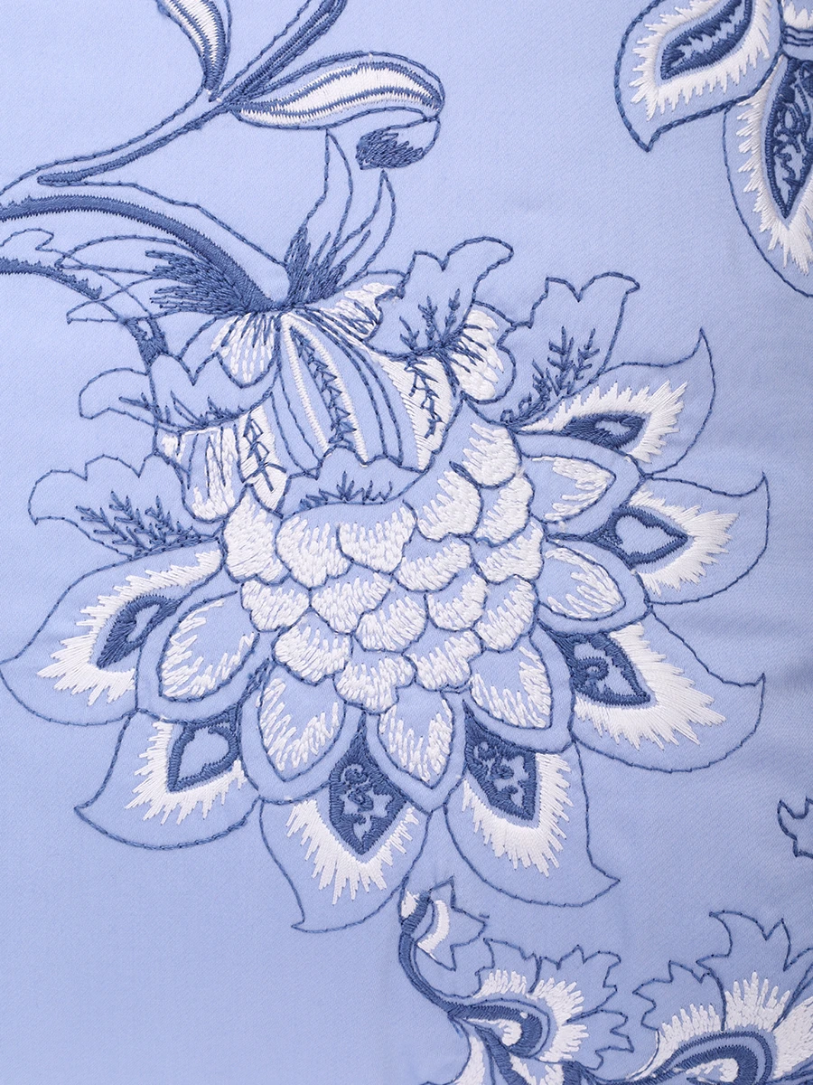 Подушка с узором