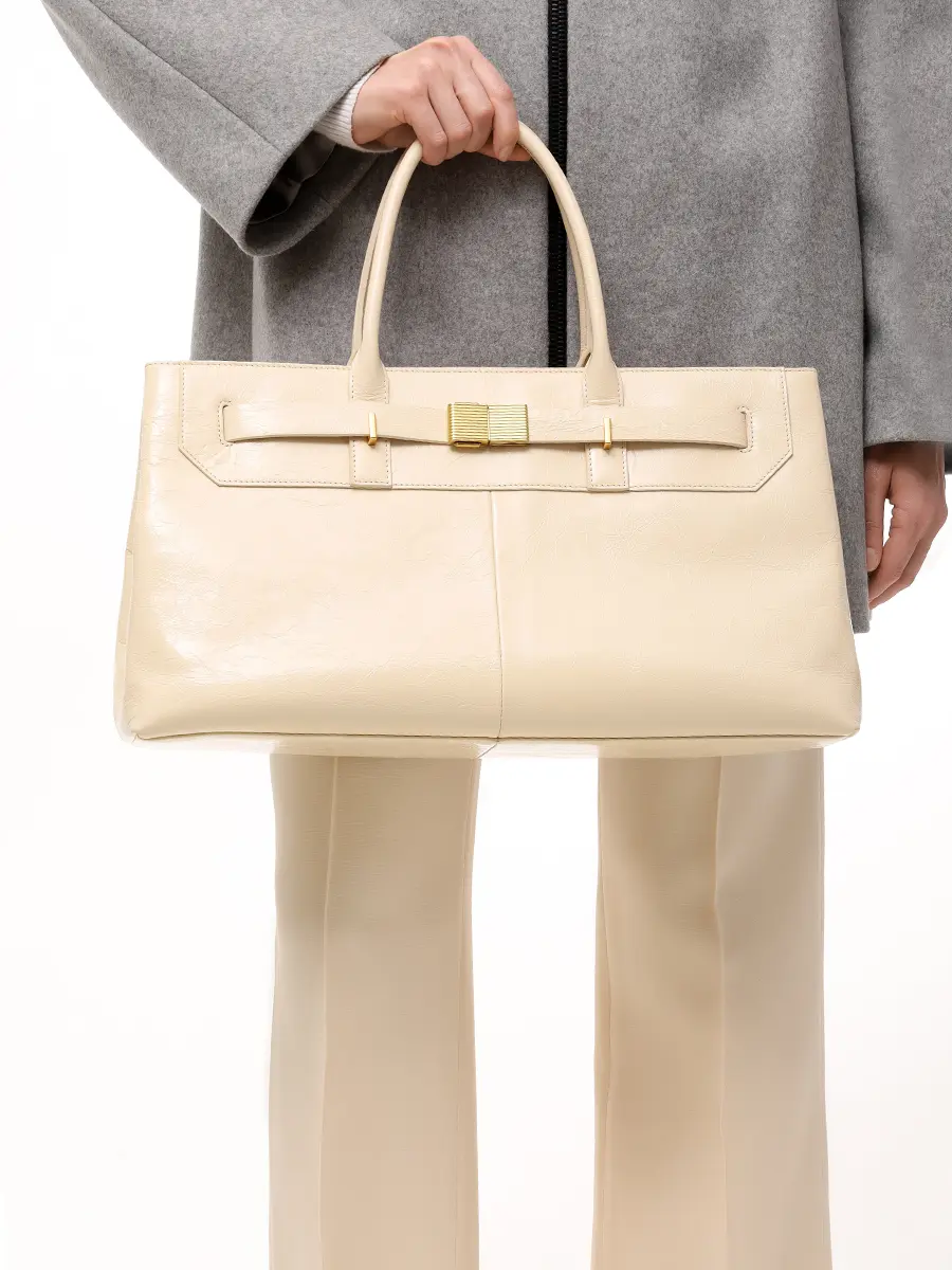 Сумка кожаная Butter Maxi Bag