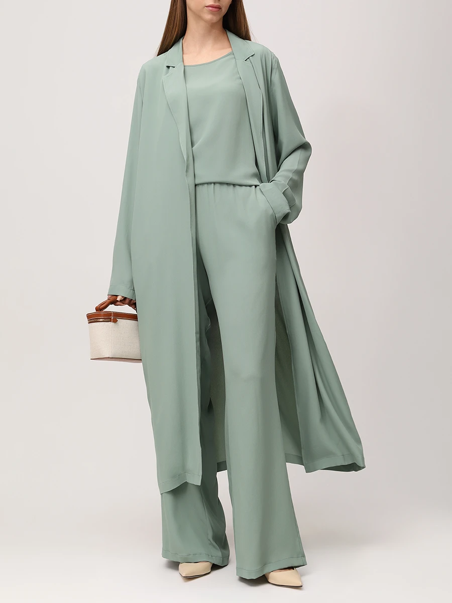 Костюм однотонный