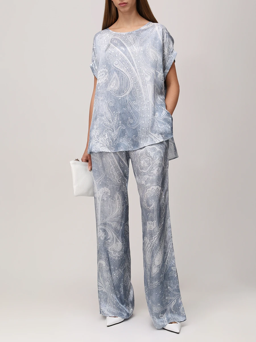 Костюм из вискозы