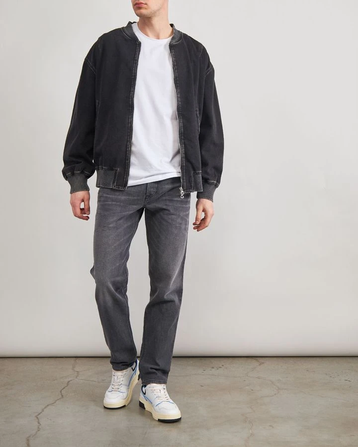 Кроссовки кожаные