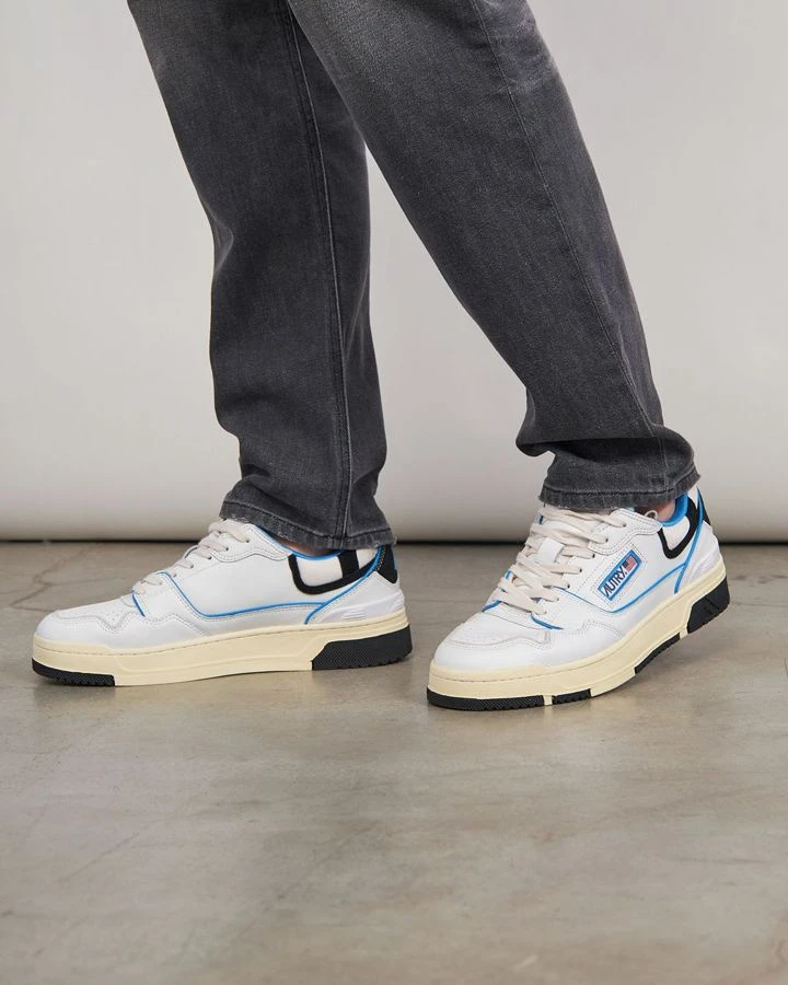 Кроссовки кожаные