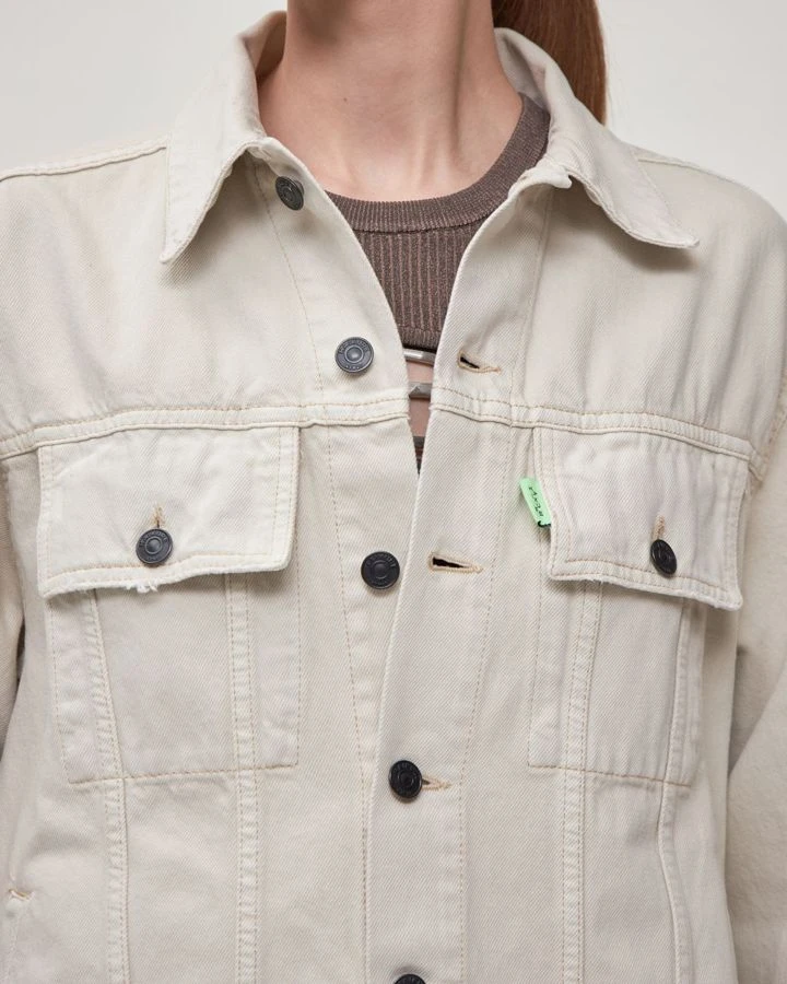 Куртка джинсовая