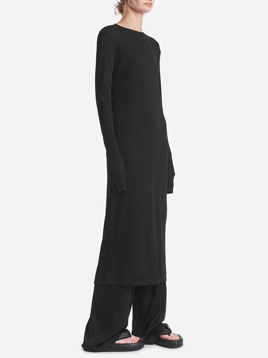 Платье однотонное