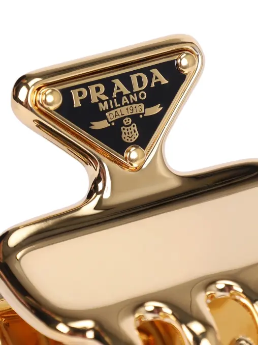 Заколка с логотипом PRADA