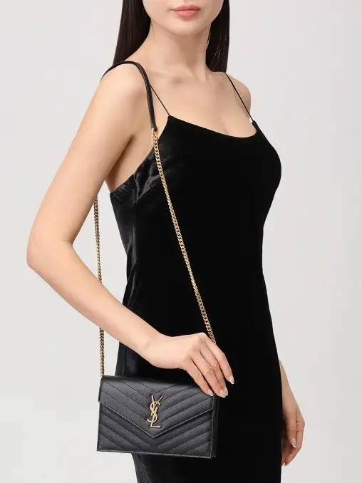 Сумка кожаная SAINT LAURENT