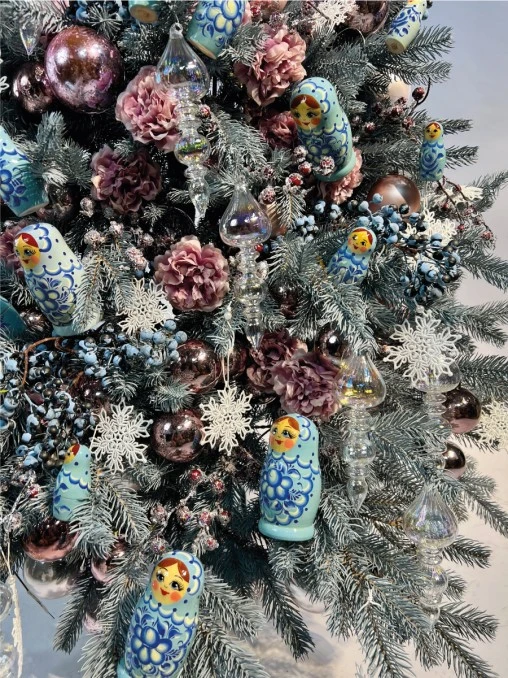 Ёлка Рассвет на Москве-реке ЕЛКИ РОССИИ