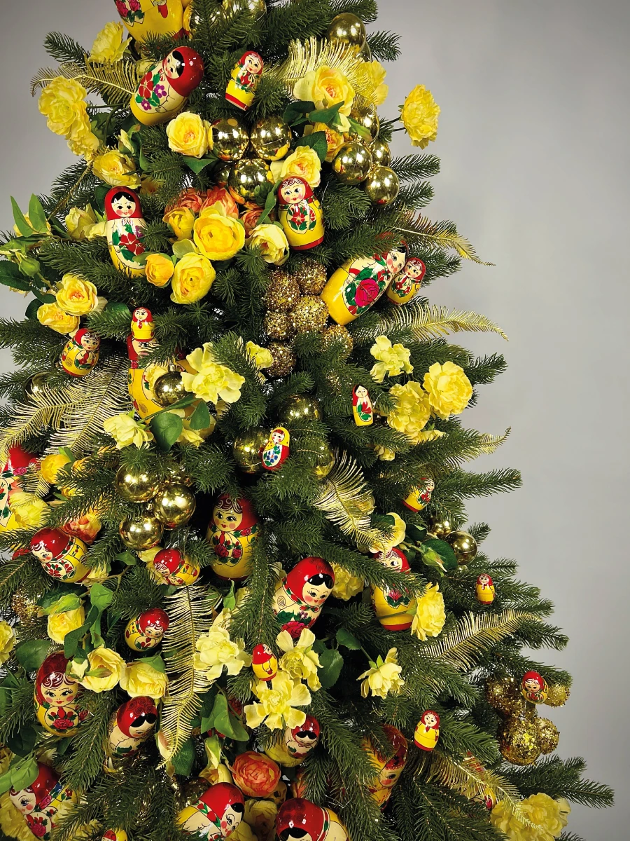 Ёлка Семновские одуванчики