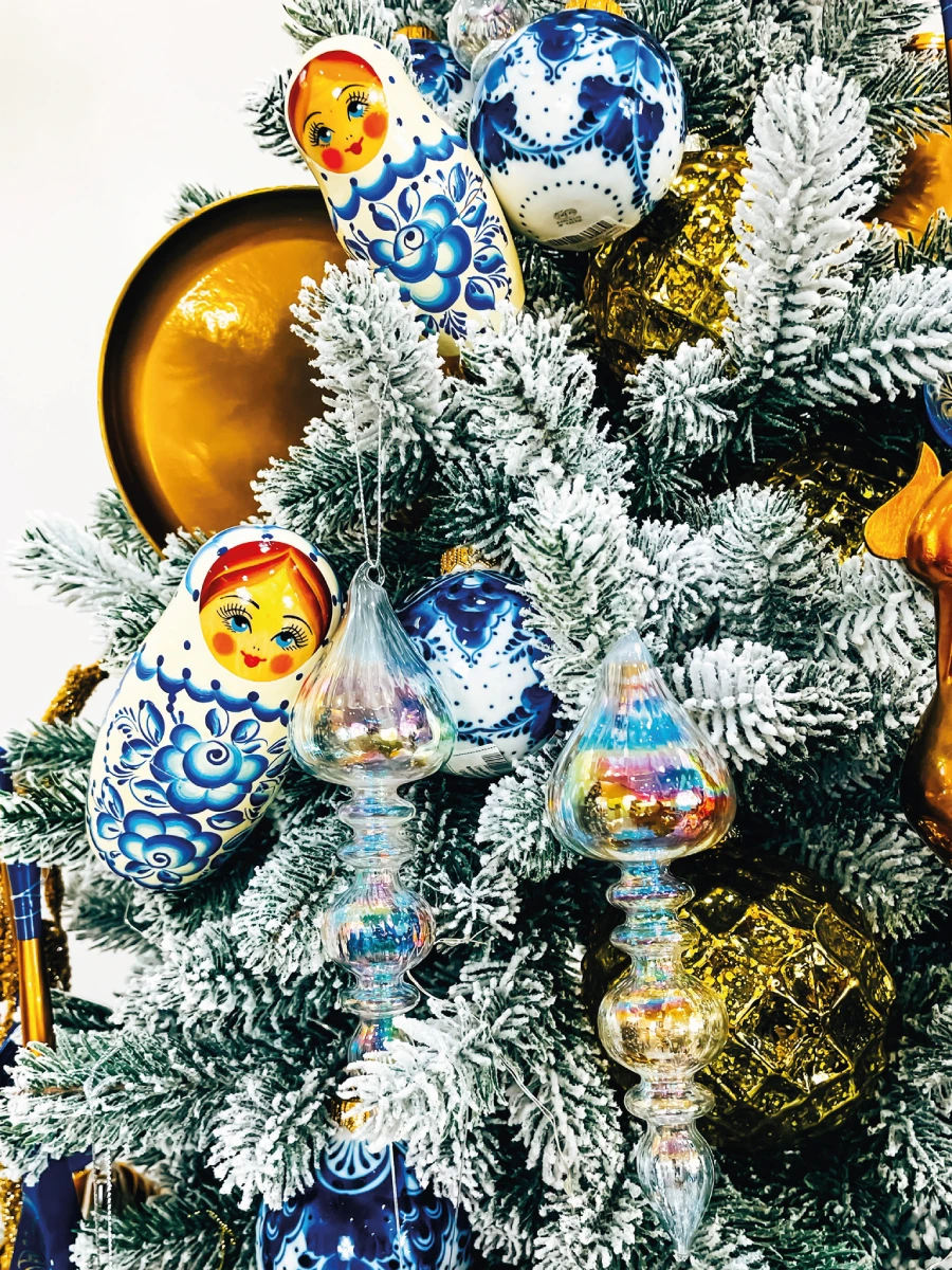 Ёлка Золотая гжель