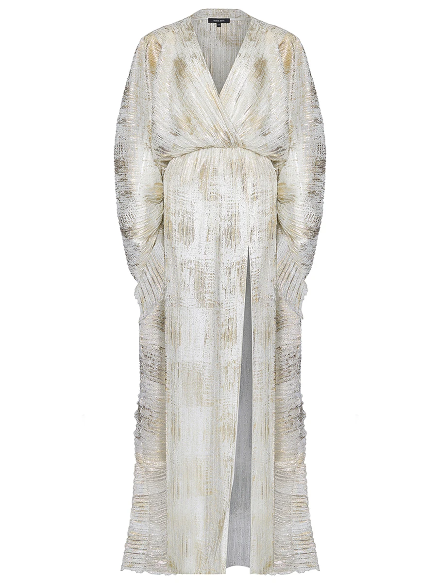 Платье из фатина