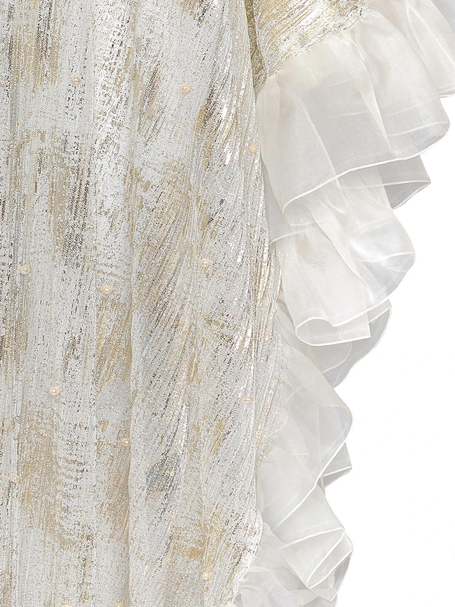 Платье из фатина