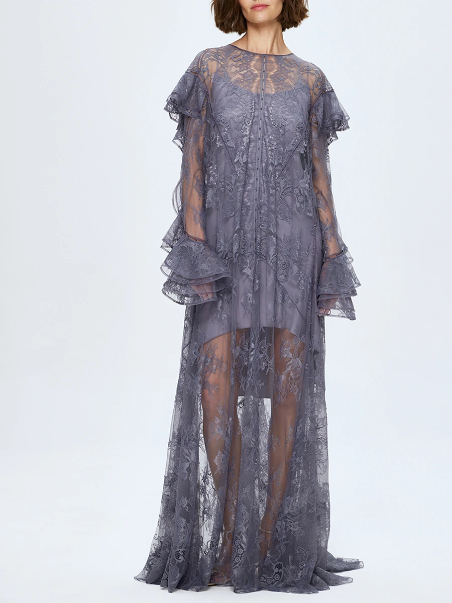 Платье кружевное