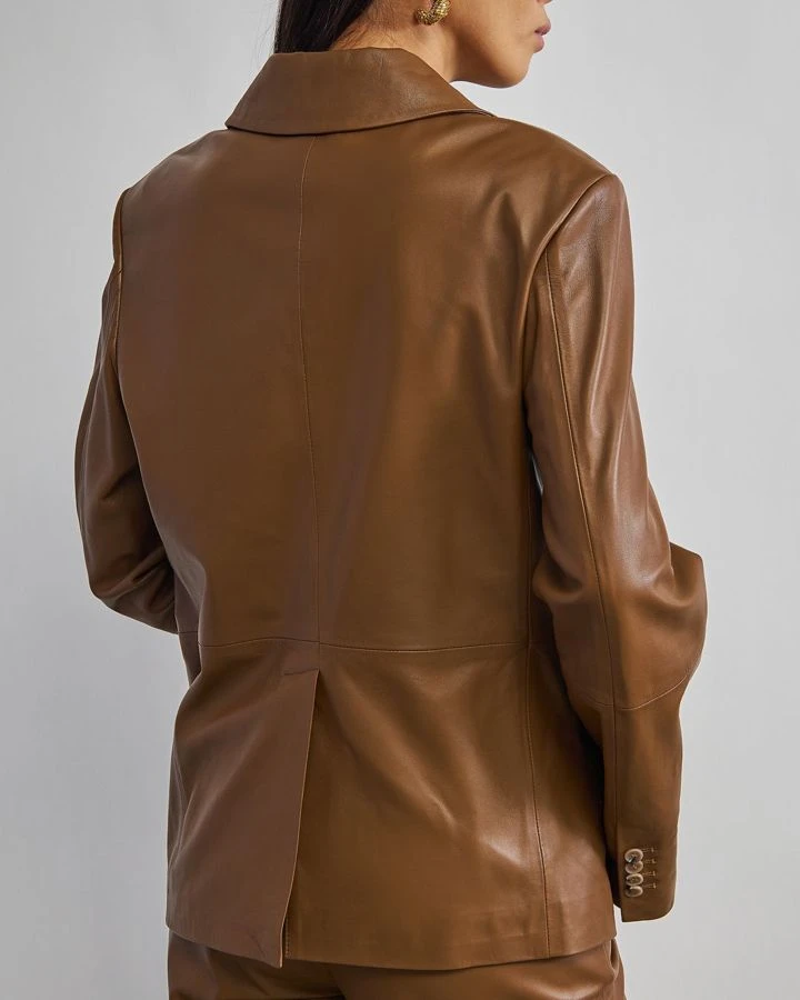 Жакет кожаный